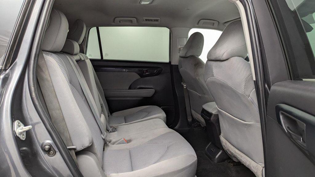 used 2022 Toyota Highlander car, priced at $22,699