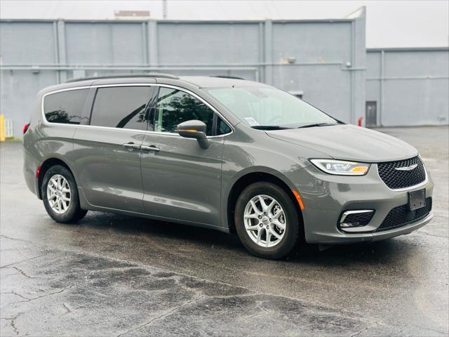 used 2022 Chrysler Pacifica car, priced at $18,299