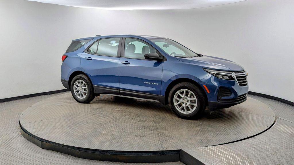 used 2024 Chevrolet Equinox car, priced at $15,299