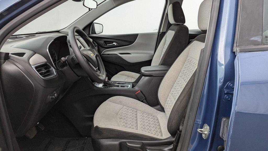 used 2024 Chevrolet Equinox car, priced at $15,299