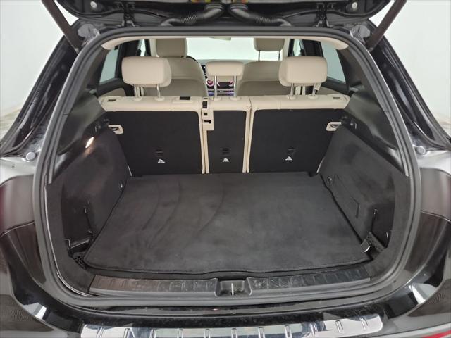used 2021 Mercedes-Benz GLA 250 car, priced at $21,489