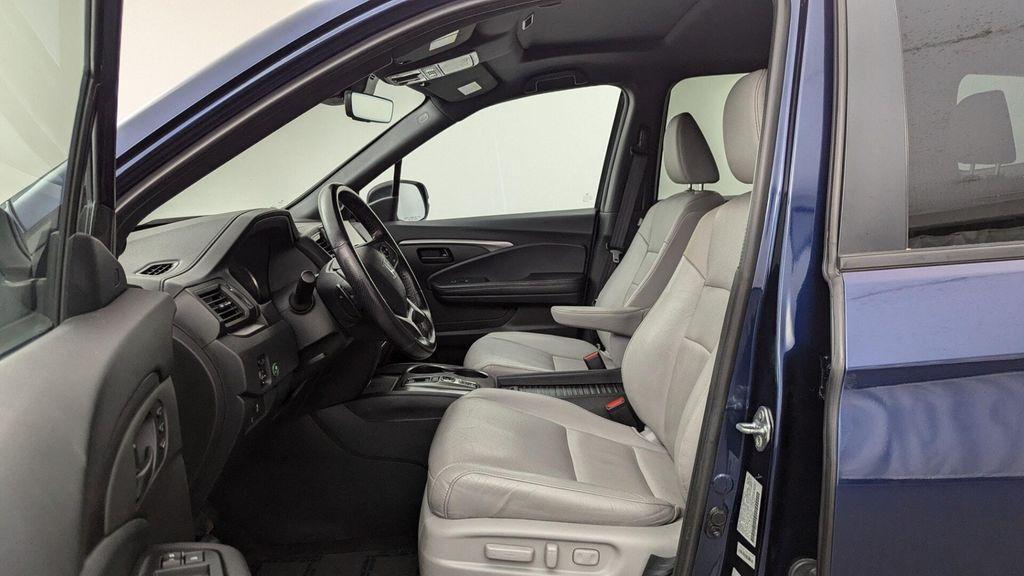 used 2022 Honda Passport car, priced at $20,799