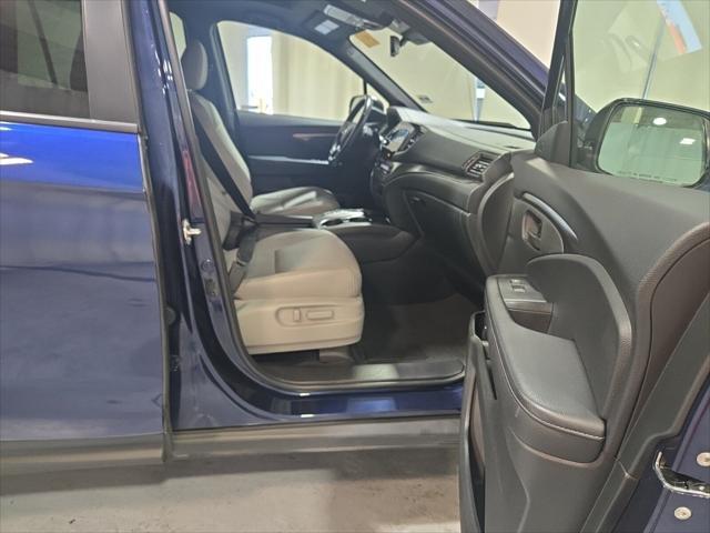 used 2022 Honda Passport car, priced at $27,499