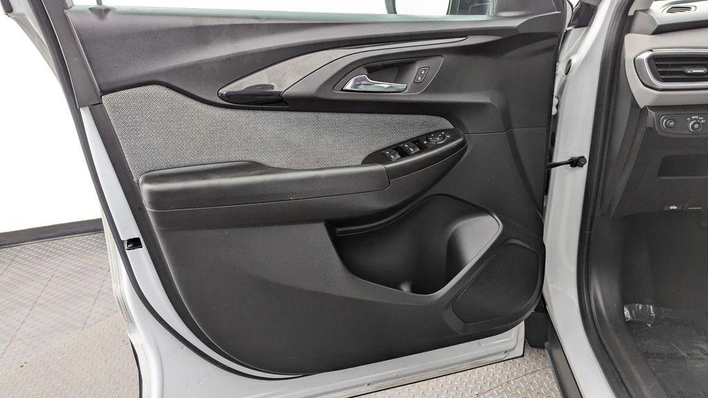 used 2022 Chevrolet TrailBlazer car, priced at $14,999