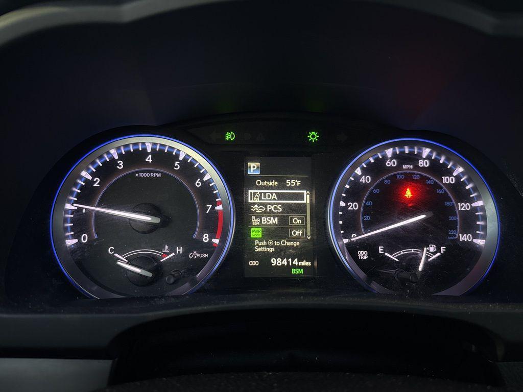 used 2019 Toyota Highlander car, priced at $22,997