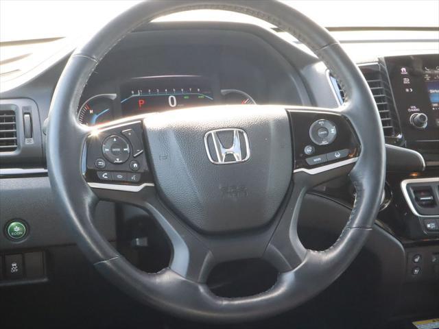 used 2022 Honda Pilot car, priced at $34,998