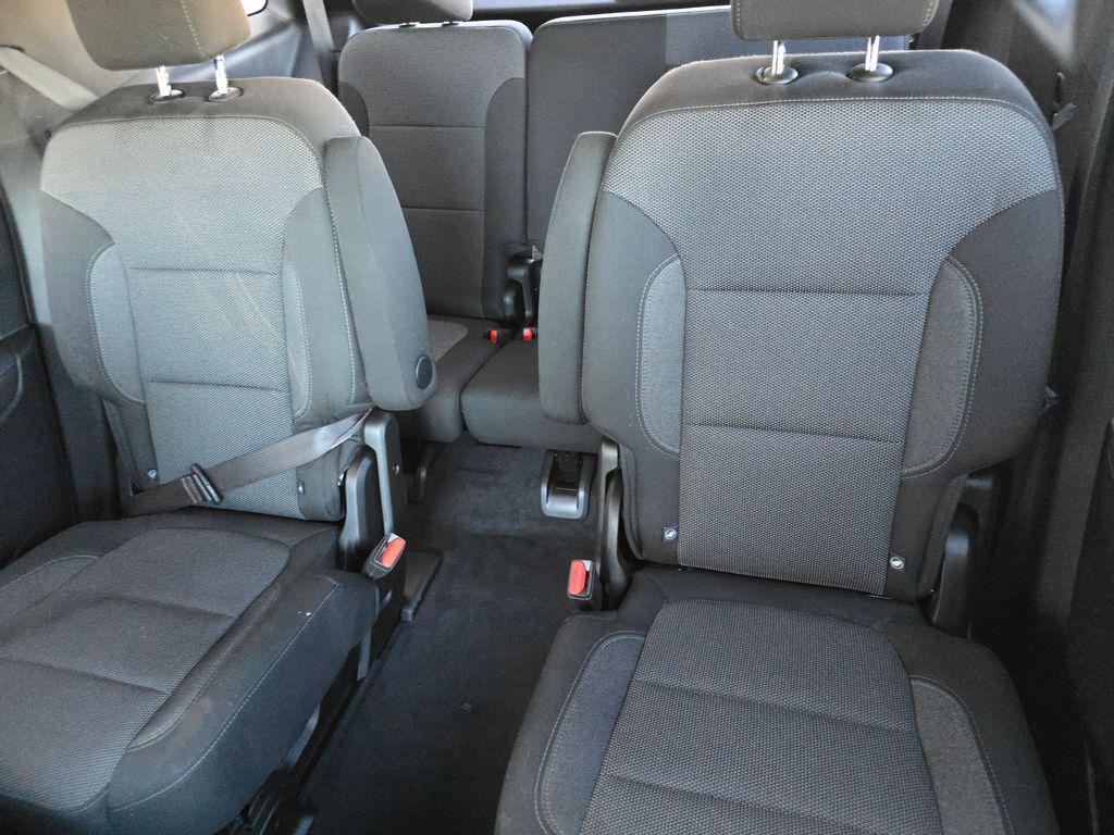 used 2022 Chevrolet Traverse car, priced at $28,537