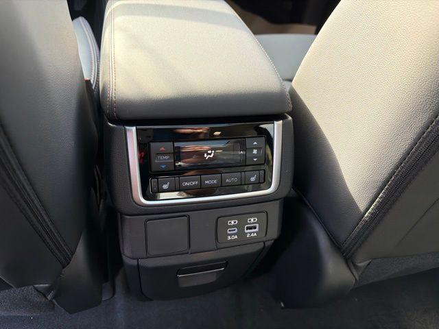 new 2025 Subaru Ascent car, priced at $47,708