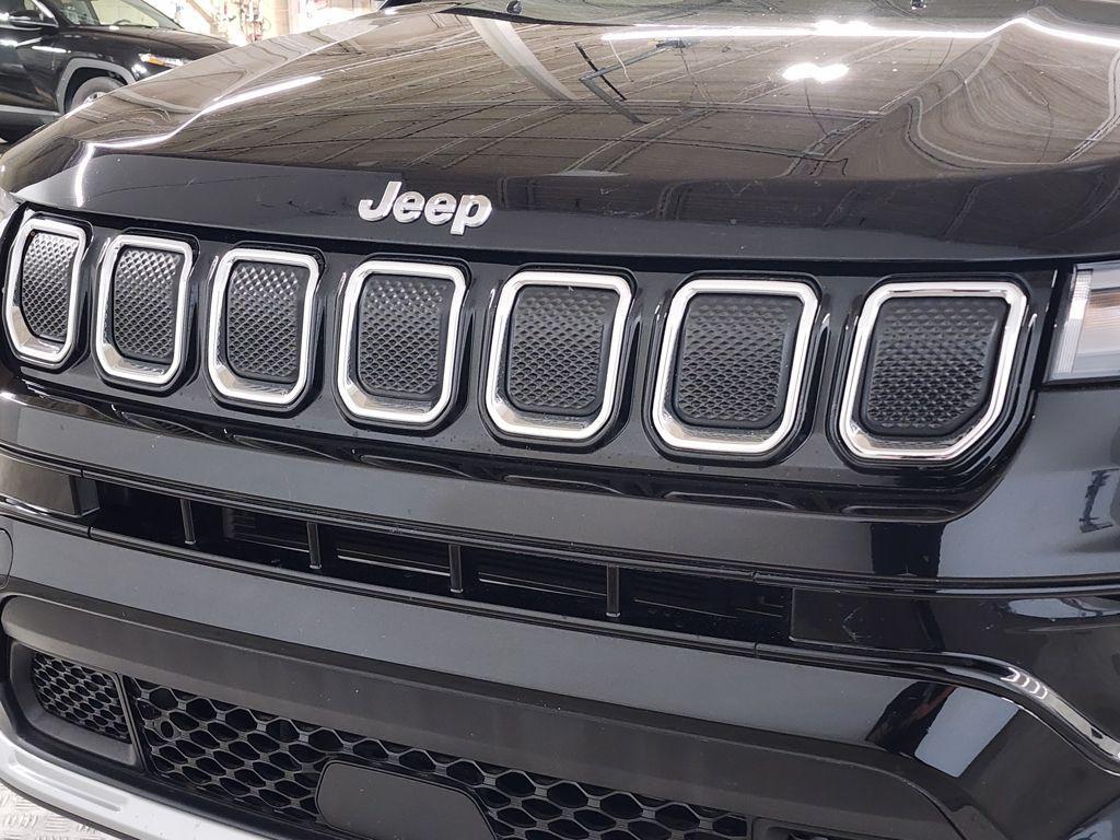 used 2022 Jeep Compass car, priced at $23,298