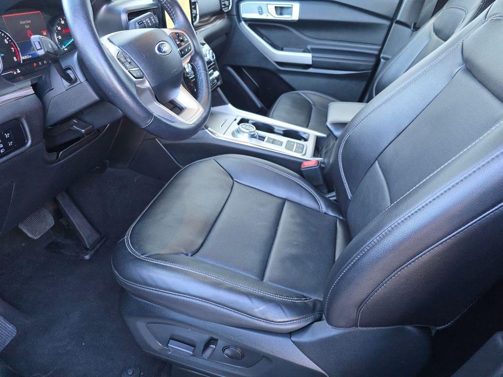 used 2023 Ford Explorer car, priced at $26,994