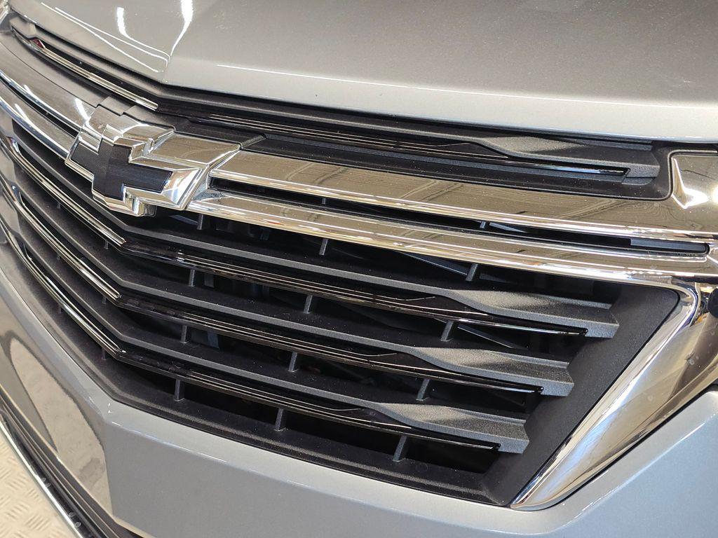 used 2024 Chevrolet Equinox car, priced at $23,758