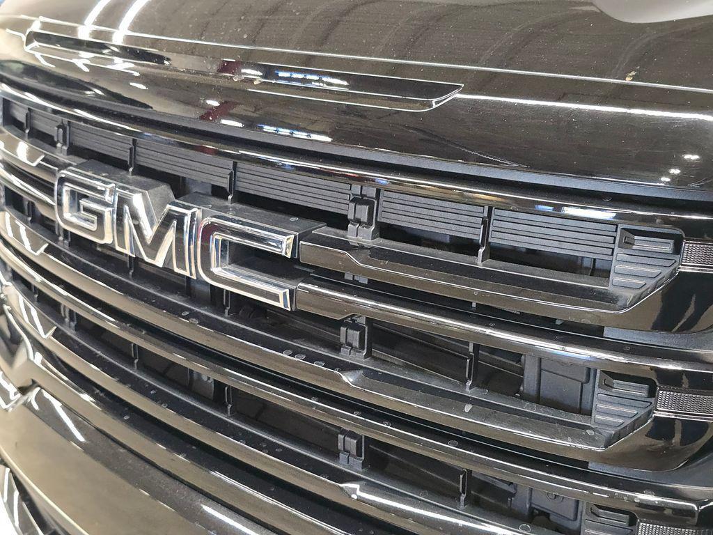 used 2023 GMC Acadia car, priced at $30,477