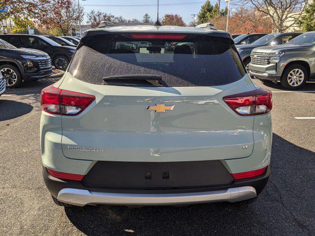 new 2025 Chevrolet TrailBlazer car, priced at $25,595