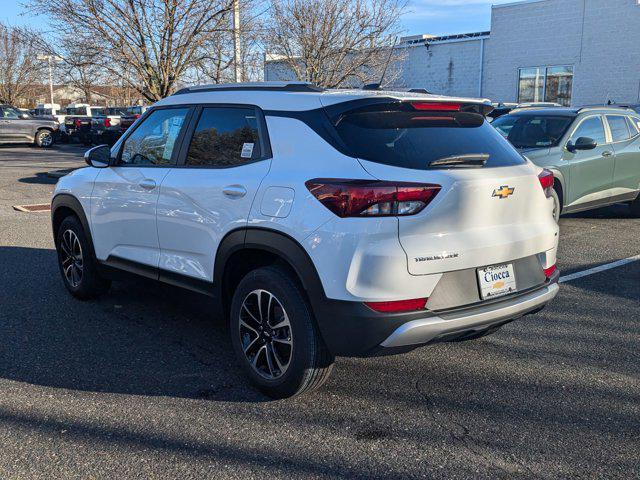 new 2025 Chevrolet TrailBlazer car, priced at $25,595