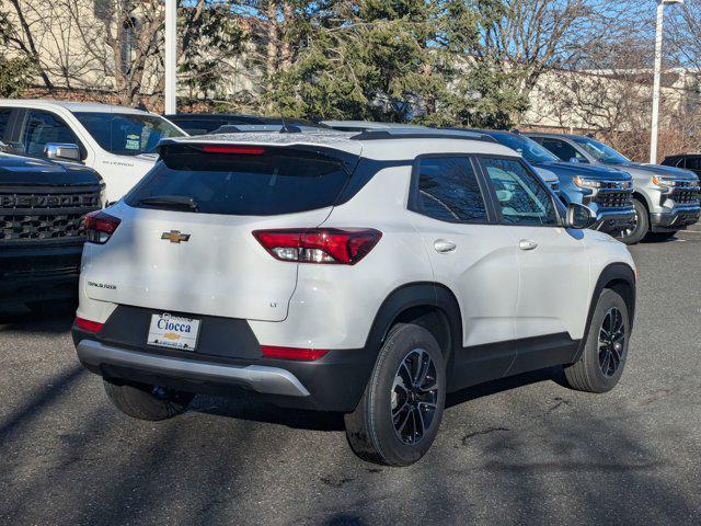 new 2025 Chevrolet TrailBlazer car, priced at $25,595