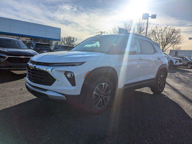 new 2025 Chevrolet TrailBlazer car, priced at $25,595