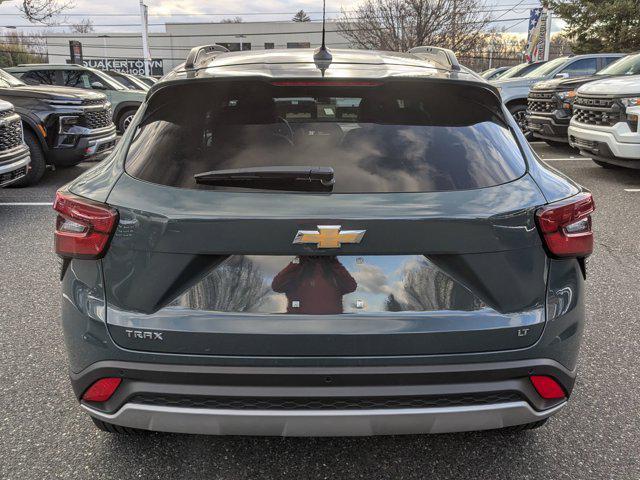 new 2025 Chevrolet Trax car, priced at $24,985