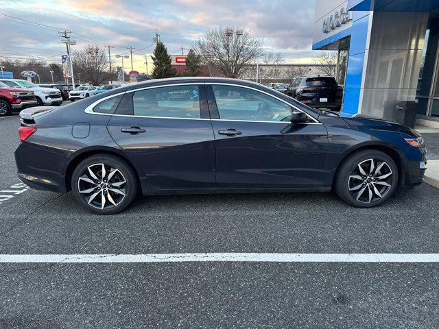 used 2022 Chevrolet Malibu car, priced at $18,999