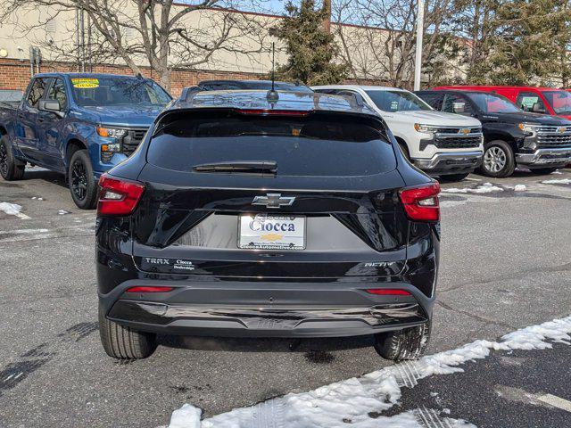 new 2025 Chevrolet Trax car, priced at $26,190