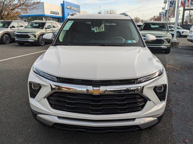 new 2025 Chevrolet TrailBlazer car, priced at $25,595