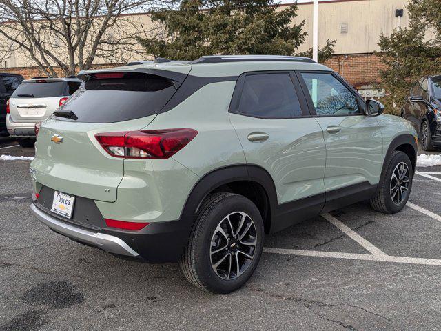 new 2025 Chevrolet TrailBlazer car, priced at $30,080