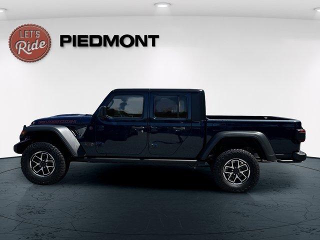 new 2025 Jeep Gladiator car