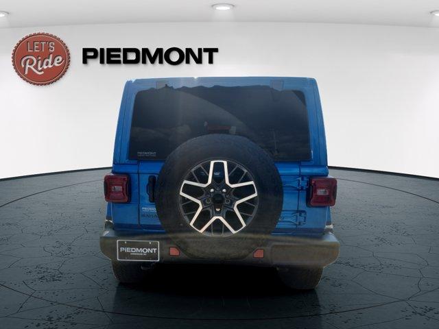 new 2025 Jeep Wrangler car