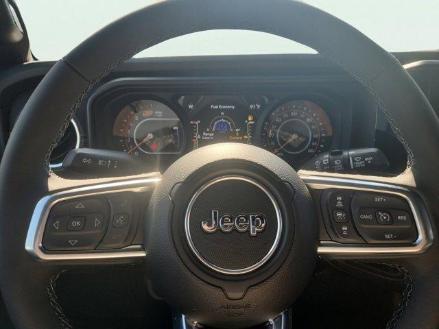 new 2025 Jeep Wrangler car