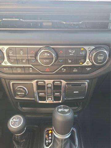 new 2025 Jeep Wrangler car