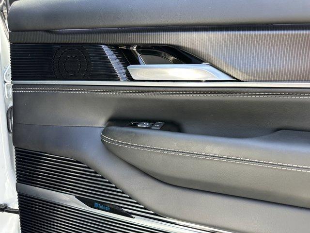 new 2024 Jeep Grand Wagoneer car