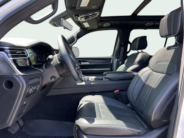 new 2024 Jeep Grand Wagoneer car