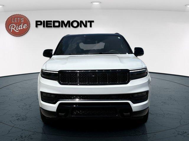 new 2024 Jeep Grand Wagoneer car