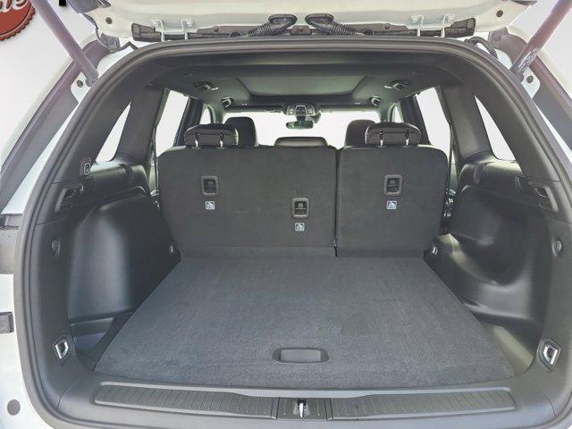 new 2025 Jeep Grand Cherokee car