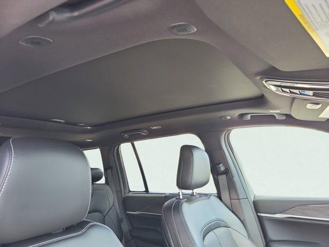 new 2025 Jeep Grand Cherokee car