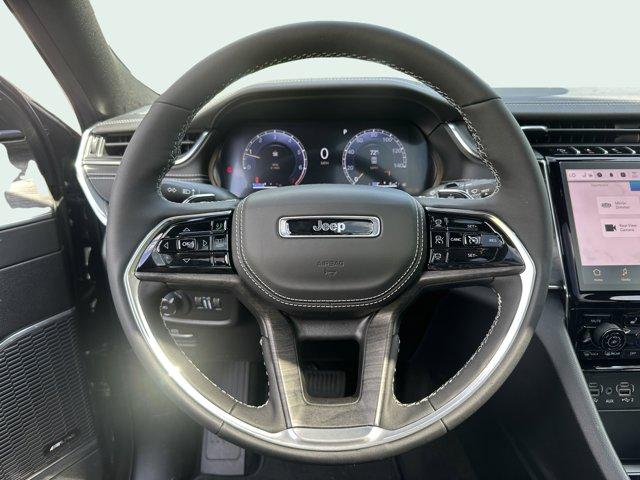 new 2025 Jeep Grand Cherokee L car