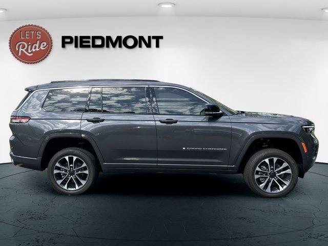 new 2025 Jeep Grand Cherokee L car