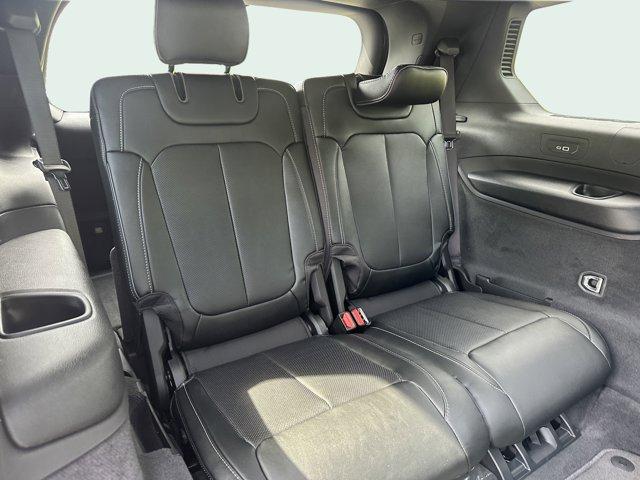 new 2025 Jeep Grand Cherokee L car