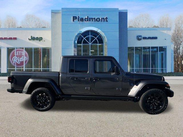 new 2025 Jeep Gladiator car