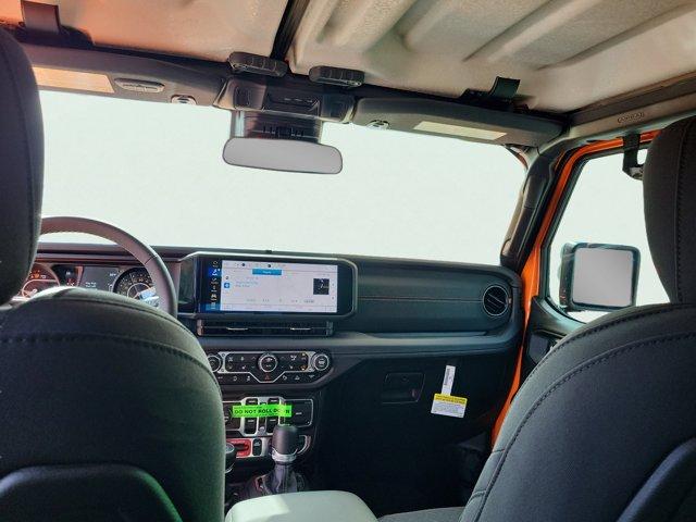 new 2025 Jeep Gladiator car