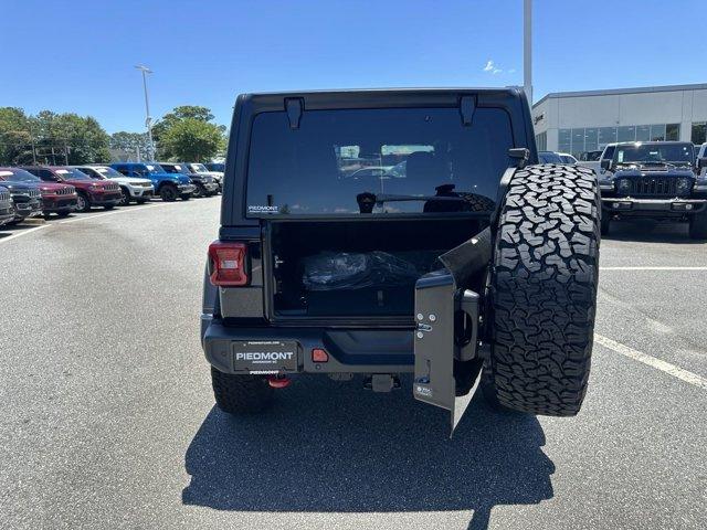 new 2024 Jeep Wrangler car