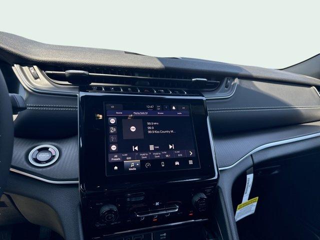 new 2025 Jeep Grand Cherokee car