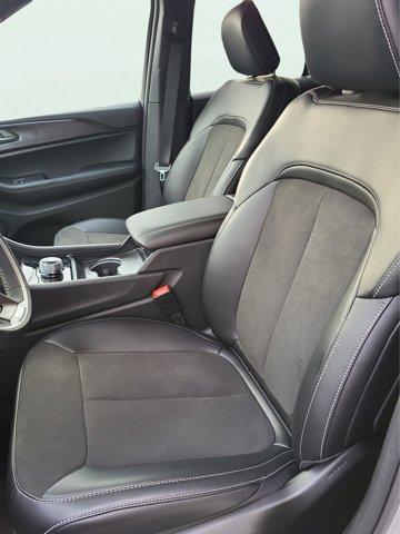 new 2025 Jeep Grand Cherokee car