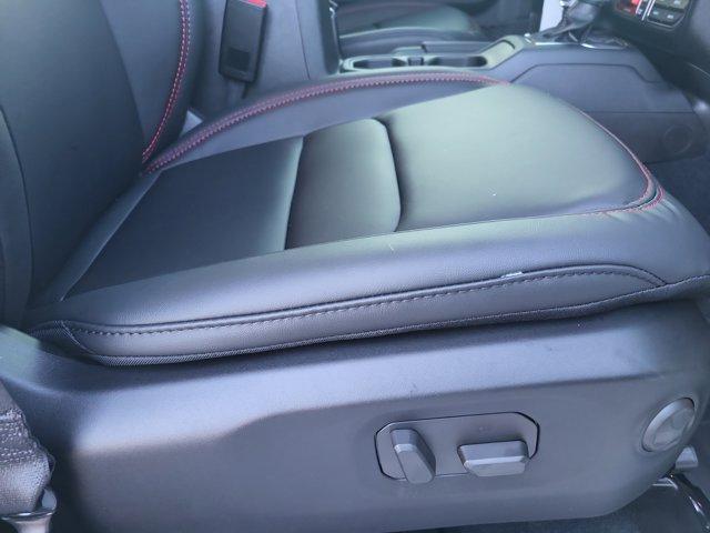 new 2025 Jeep Wrangler car