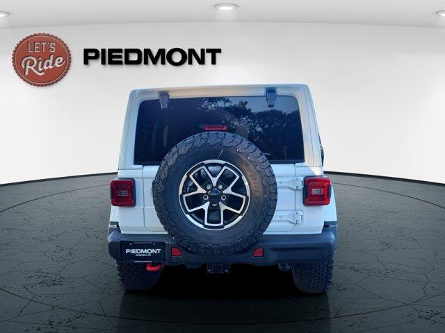 new 2025 Jeep Wrangler car