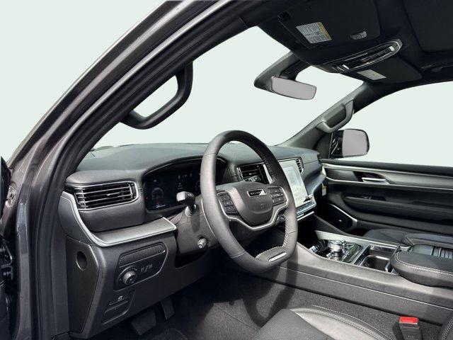 new 2025 Jeep Wagoneer car