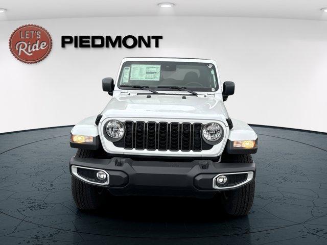 new 2025 Jeep Gladiator car