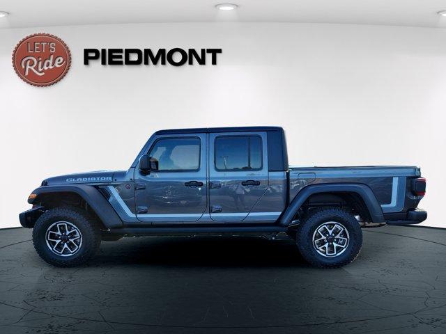 new 2025 Jeep Gladiator car