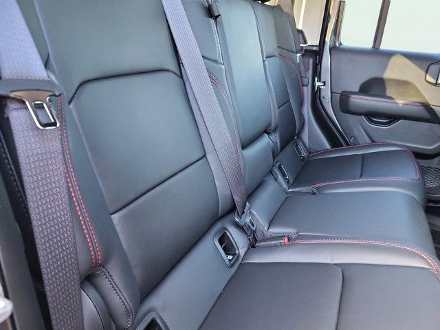 new 2025 Jeep Gladiator car