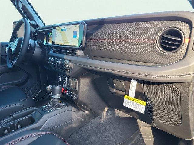 new 2025 Jeep Gladiator car