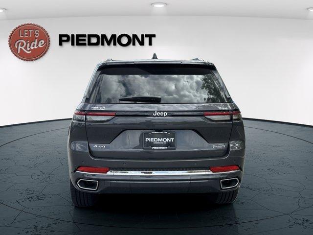 new 2025 Jeep Grand Cherokee car